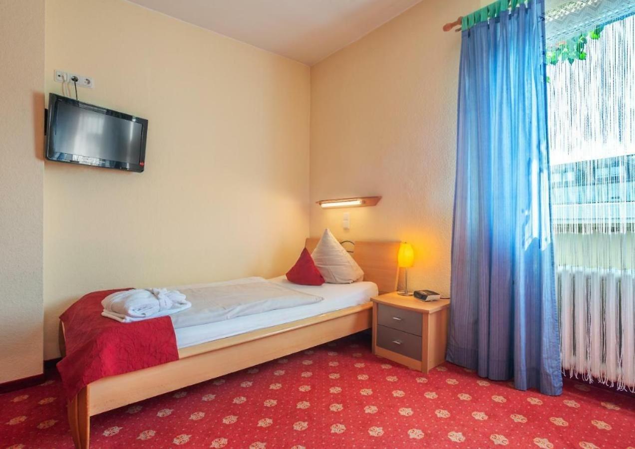 Park Hotel คอนซ์ ภายนอก รูปภาพ