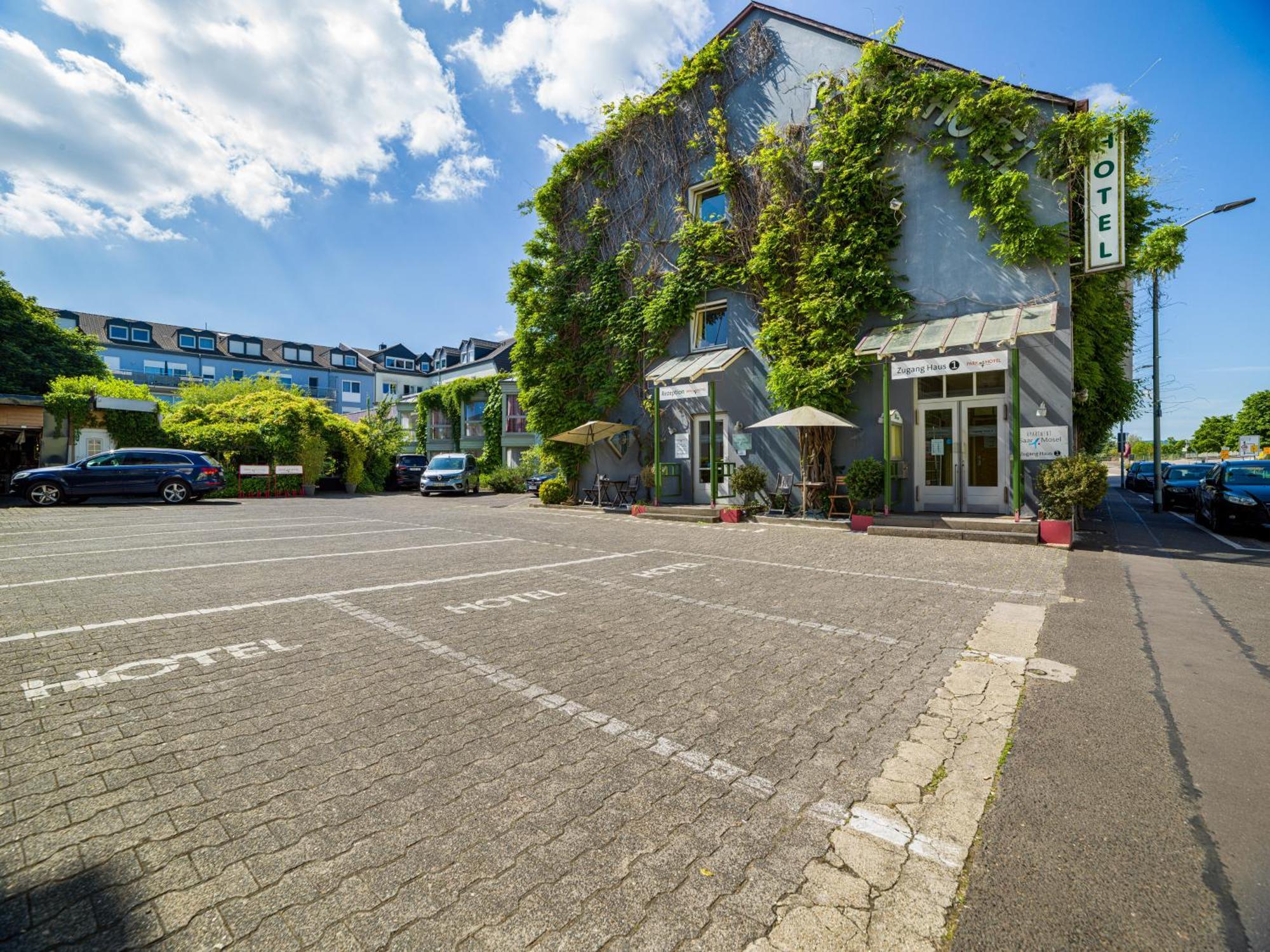 Park Hotel คอนซ์ ภายนอก รูปภาพ
