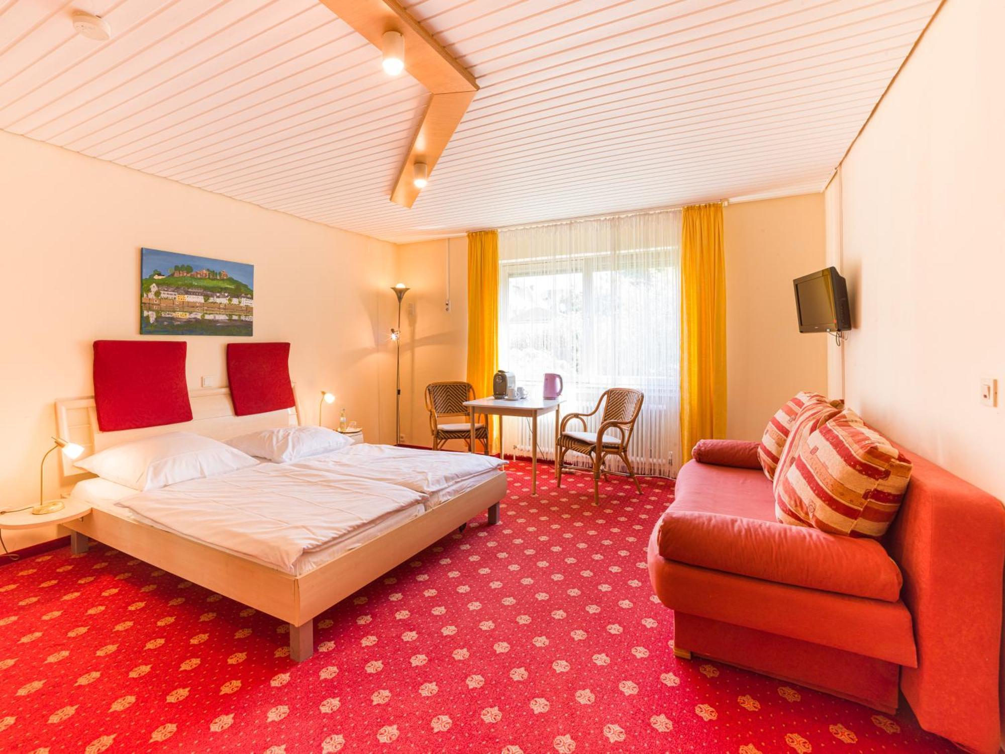 Park Hotel คอนซ์ ภายนอก รูปภาพ
